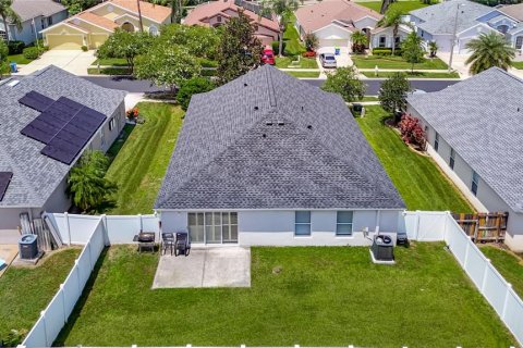 House in Wesley Chapel, Florida 4 bedrooms, 181.72 sq.m. № 1836981 - photo 4