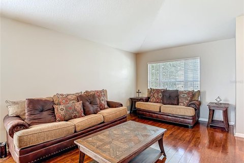 House in Wesley Chapel, Florida 4 bedrooms, 181.72 sq.m. № 1836981 - photo 14