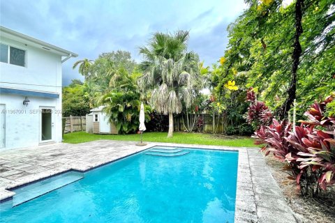 Touwnhouse à louer à Pinecrest, Floride: 5 chambres, 204.38 m2 № 2029434 - photo 21