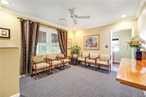 Propiedad comercial en venta en Orlando, Florida, 129.69 m2 № 1517914 - foto 6