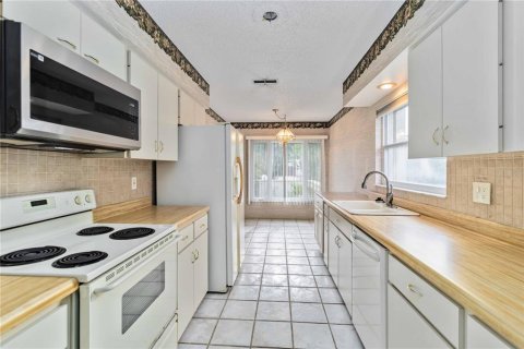 Copropriété à vendre à Bradenton, Floride: 2 chambres, 157.28 m2 № 1678018 - photo 9