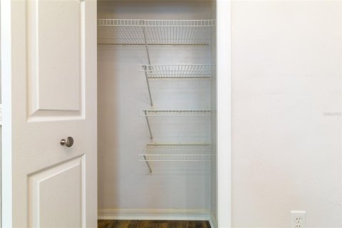 Adosado en alquiler en Gainesville, Florida, 2 dormitorios, 109.25 m2 № 1866147 - foto 8
