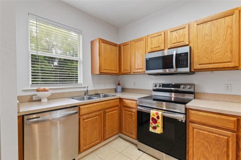 Adosado en alquiler en Gainesville, Florida, 2 dormitorios, 109.25 m2 № 1866147 - foto 9