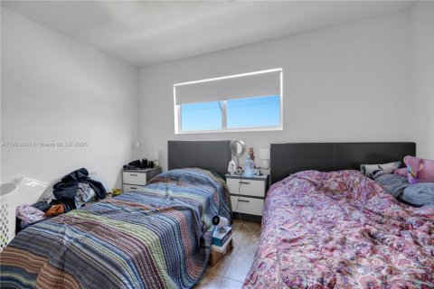 Copropriété à vendre à Hialeah, Floride: 2 chambres, 89.19 m2 № 1955296 - photo 15