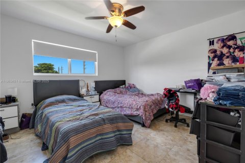 Copropriété à vendre à Hialeah, Floride: 2 chambres, 89.19 m2 № 1955296 - photo 14