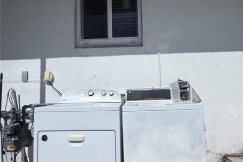 Снять в аренду кондоминиум в Майами-Бич, Флорида 2 спальни, № 1969994 - фото 16