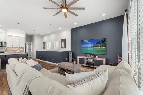 House in Sanford, Florida 3 bedrooms, 148.92 sq.m. № 1582107 - photo 11