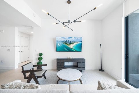 Copropriété à louer à Miami, Floride: 2 chambres, 84.26 m2 № 1939154 - photo 10