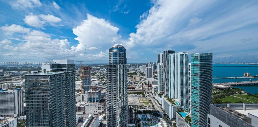 Condo à Miami, Floride, 2 chambres  № 1939154