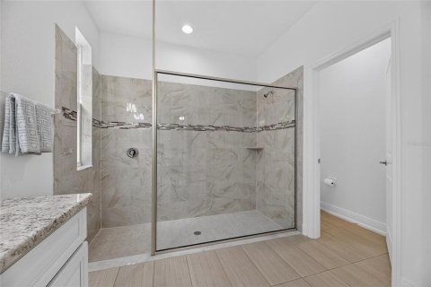 Casa en venta en Tampa, Florida, 5 dormitorios, 351.73 m2 № 2303146 - foto 29