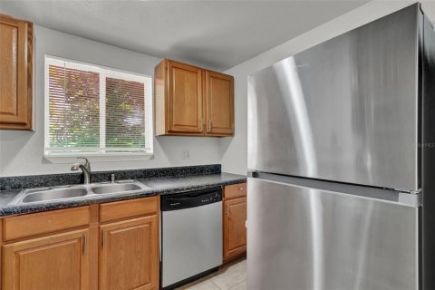 Condo in Orlando, Florida, 3 bedrooms  № 1786365 - photo 9