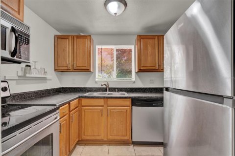 Condo in Orlando, Florida, 3 bedrooms  № 1786365 - photo 7