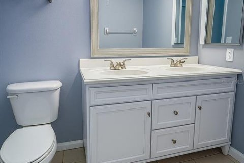 Copropriété à vendre à Riverview, Floride: 3 chambres, 106.93 m2 № 1663320 - photo 14
