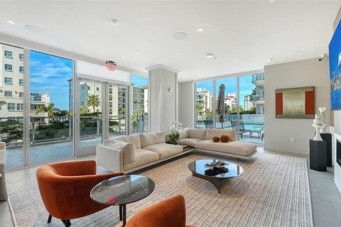 Copropriété à vendre à Sarasota, Floride: 3 chambres, 222.97 m2 № 2273244 - photo 17