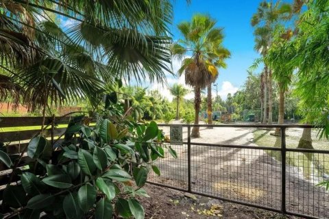 Terreno en venta en Orlando, Florida № 1912379 - foto 1