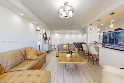 Copropriété à louer à Aventura, Floride: 2 chambres, 155.8 m2 № 1959110 - photo 13