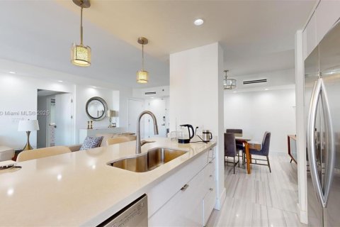 Copropriété à louer à Aventura, Floride: 2 chambres, 155.8 m2 № 1959110 - photo 10