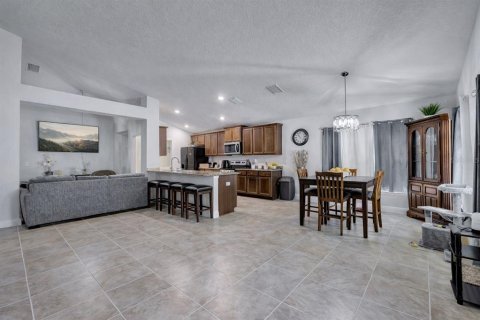 Casa en venta en Ocala, Florida, 3 dormitorios, 181.16 m2 № 2135802 - foto 7