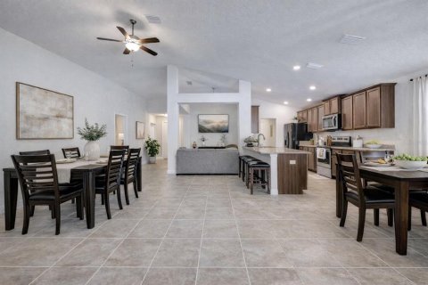 Casa en venta en Ocala, Florida, 3 dormitorios, 181.16 m2 № 2135802 - foto 6