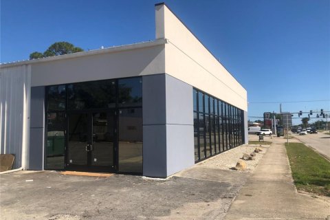Commercial property in Holly Hill, Florida 597.08 sq.m. № 1561719 - photo 3