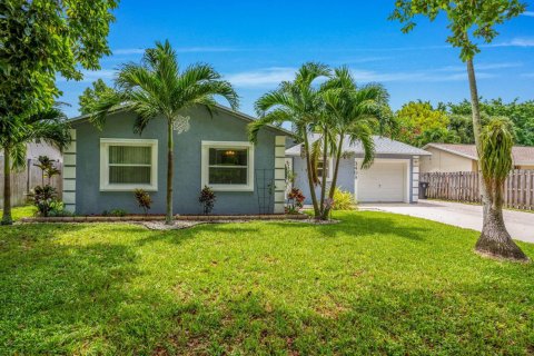 Casa en Lake Worth, Florida 3 dormitorios, 115.57 m2 № 2290096