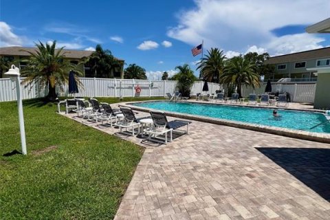 Condominio en alquiler en Dunedin, Florida, 2 dormitorios, 119.84 m2 № 1914466 - foto 16