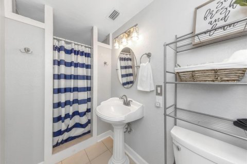 House in Palm Harbor, Florida 2 bedrooms, 81.66 sq.m. № 2225388 - photo 23