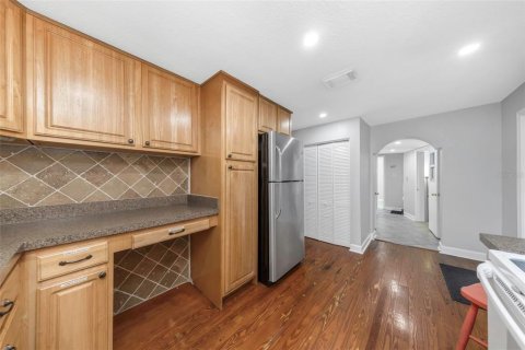 House in Palm Harbor, Florida 2 bedrooms, 81.66 sq.m. № 2225388 - photo 18