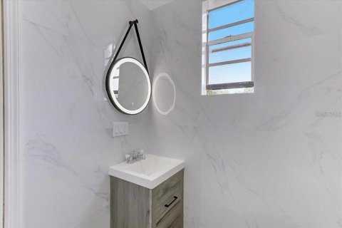 Casa en venta en Sarasota, Florida, 3 dormitorios, 131.83 m2 № 2135501 - foto 21
