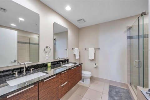 Condominio en alquiler en Saint Petersburg, Florida, 2 dormitorios, 94.57 m2 № 1900475 - foto 24