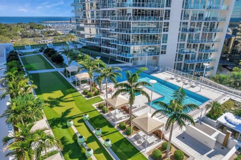 Condominio en alquiler en Saint Petersburg, Florida, 2 dormitorios, 94.57 m2 № 1900475 - foto 2