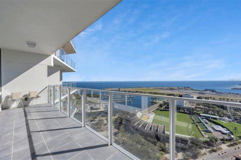 Condominio en alquiler en Saint Petersburg, Florida, 2 dormitorios, 94.57 m2 № 1900475 - foto 27