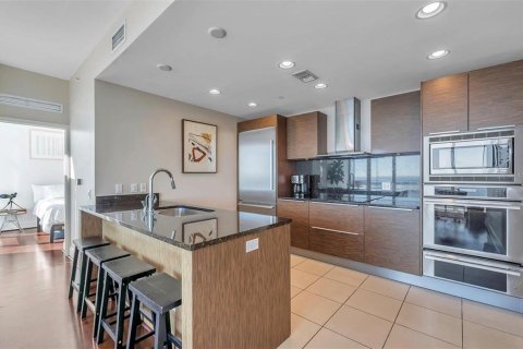 Condominio en alquiler en Saint Petersburg, Florida, 2 dormitorios, 94.57 m2 № 1900475 - foto 7