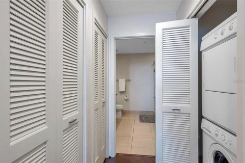 Condominio en alquiler en Saint Petersburg, Florida, 2 dormitorios, 94.57 m2 № 1900475 - foto 26