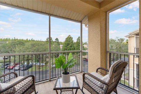Condo in Tampa, Florida, 2 bedrooms  № 1901357 - photo 17