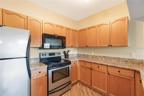 Condo in Tampa, Florida, 2 bedrooms  № 1901357 - photo 19