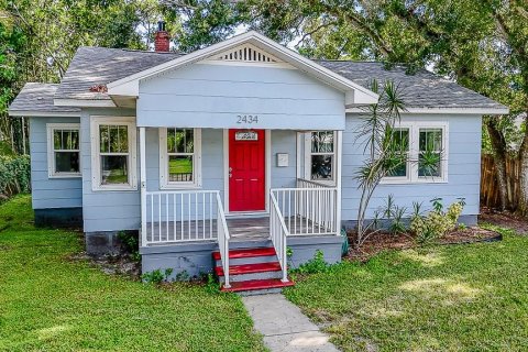 Villa ou maison à vendre à Saint Petersburg, Floride: 4 chambres, 157 m2 № 1909812 - photo 1