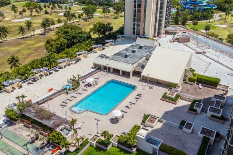 Condo in Aventura, Florida, 1 bedroom № 2077756 - photo 23