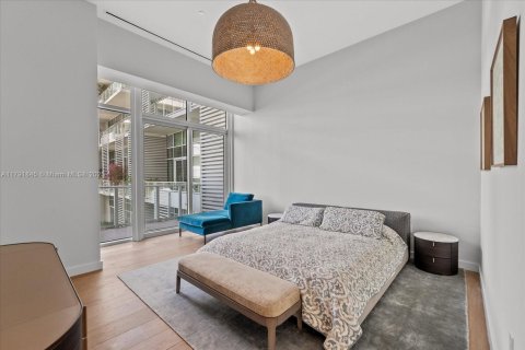 Condo in Miami Beach, Florida, 2 bedrooms  № 1870054 - photo 23