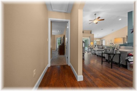 Casa en venta en Ocala, Florida, 4 dormitorios, 202.16 m2 № 1912096 - foto 25