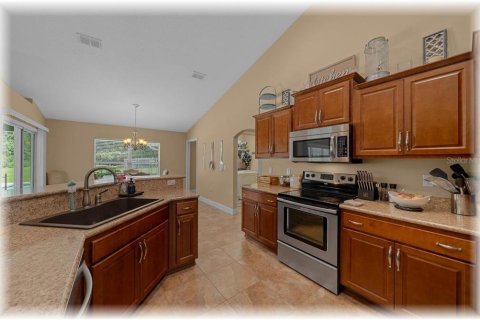 Casa en venta en Ocala, Florida, 4 dormitorios, 202.16 m2 № 1912096 - foto 18