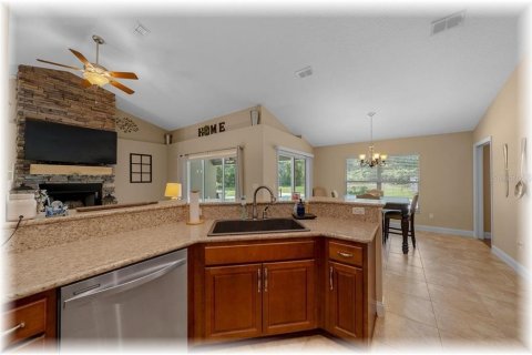Casa en venta en Ocala, Florida, 4 dormitorios, 202.16 m2 № 1912096 - foto 19