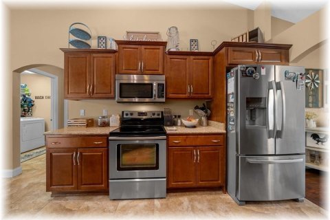Casa en venta en Ocala, Florida, 4 dormitorios, 202.16 m2 № 1912096 - foto 16