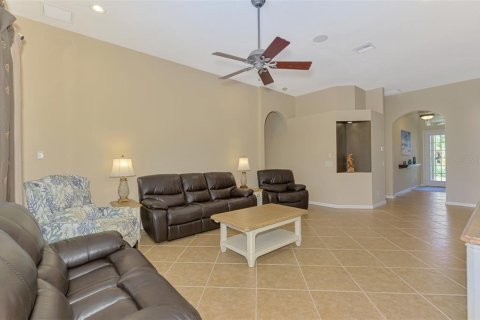 Casa en venta en Port Charlotte, Florida, 2 dormitorios, 188.22 m2 № 1634242 - foto 18