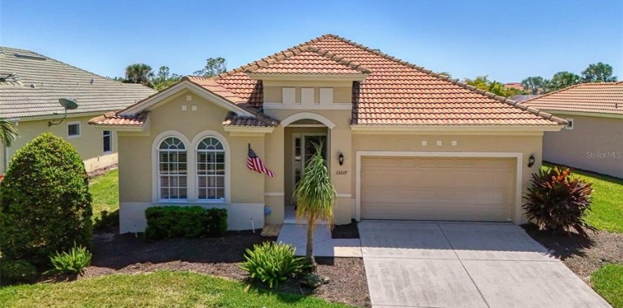 Villa ou maison à Port Charlotte, Floride 2 chambres, 188.22 m2 № 1634242