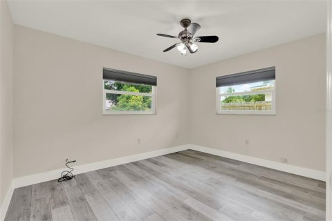 Casa en venta en Orlando, Florida, 3 dormitorios, 152.17 m2 № 1846789 - foto 12