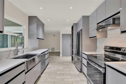 Casa en venta en Orlando, Florida, 3 dormitorios, 152.17 m2 № 1846789 - foto 5