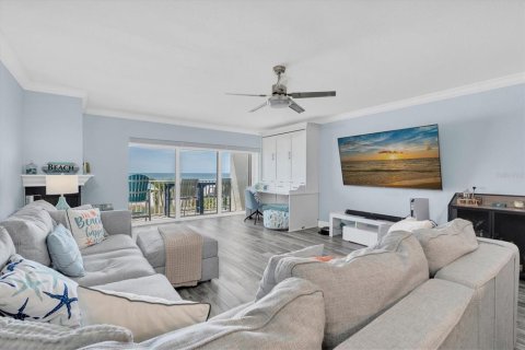 Copropriété à vendre à Indian Shores, Floride: 2 chambres, 124.49 m2 № 2132565 - photo 5