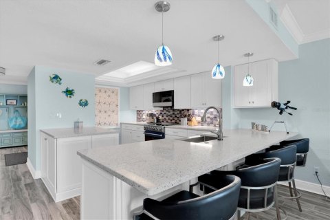 Copropriété à vendre à Indian Shores, Floride: 2 chambres, 124.49 m2 № 2132565 - photo 7