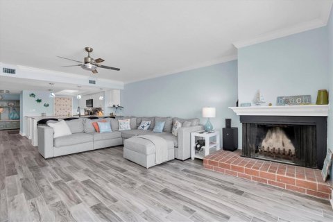 Copropriété à vendre à Indian Shores, Floride: 2 chambres, 124.49 m2 № 2132565 - photo 10
